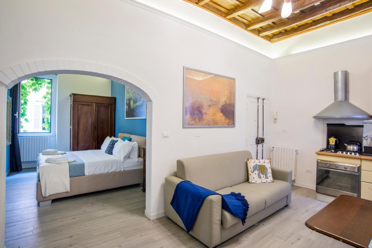 רומא Colosseum/Panisperna Nina Apartament With Terrace מראה חיצוני תמונה